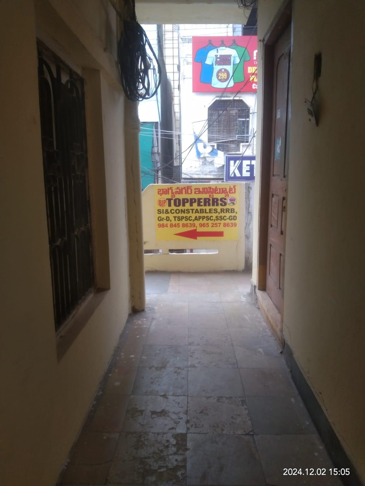 Topper Institute Toppers Academy photo 5